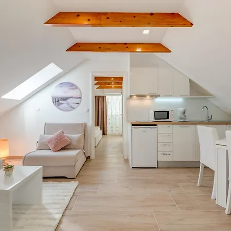 Apartamento Tudor 1 Hvar Town