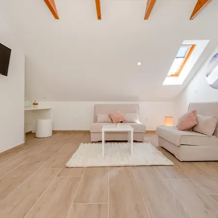 Tudor 1 Apartamento Hvar Town