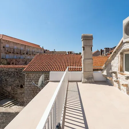 Tudor 1 Apartman Hvar Town