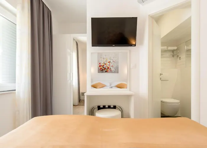 Apartamento Tudor 1 *