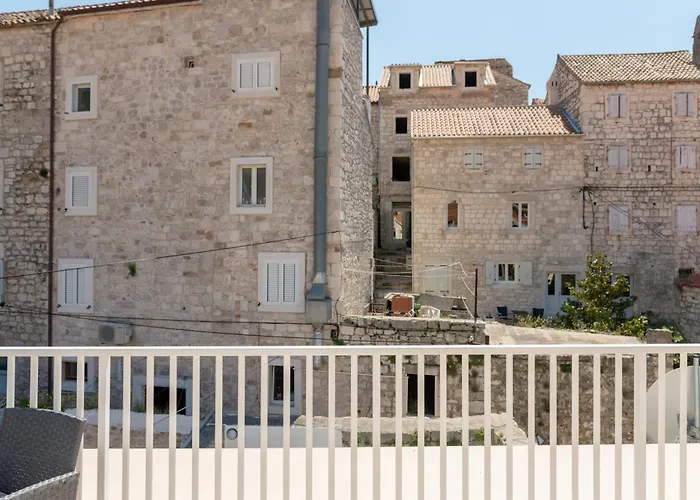 Tudor 1 Apartamento Hvar Town