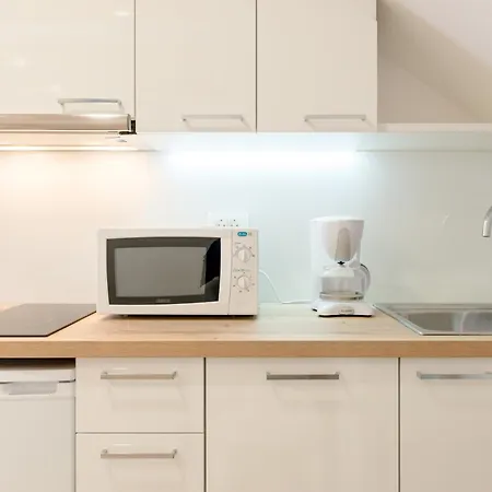 Tudor 1 شقة هفار